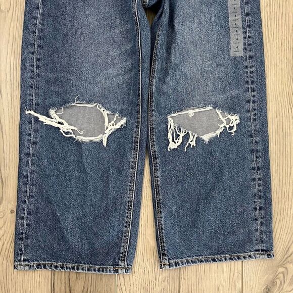 American Eagle Womens Size 4 Short Ripped 90s Wide Leg Crop Denim NEW Jeans Boho - Picture 10 of 10